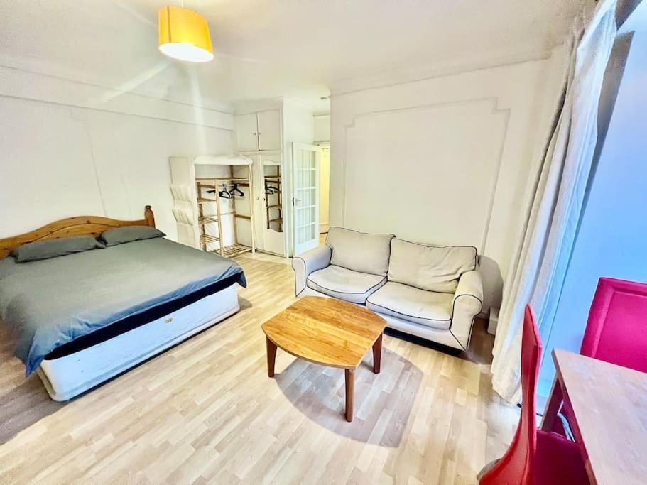 לונדון King-Sized Studio, 6Th Floor + Lift, Regent'S Park מראה חיצוני תמונה